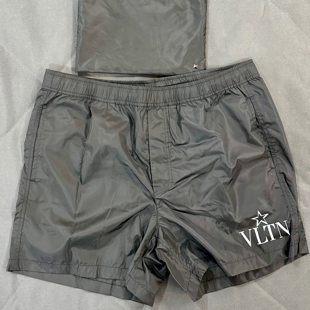 MEN'S Valentino Printed VLTN logo swim trunks, size IT46, NWT (SS2021)